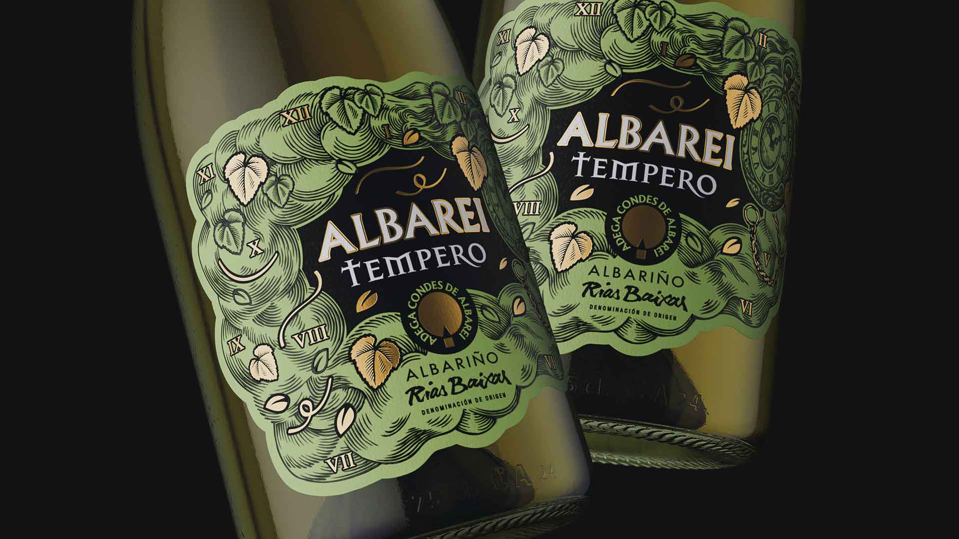 dos botellas de albariño condes tempero con etiqueta verde ilustrada y logotipo albarei tempero