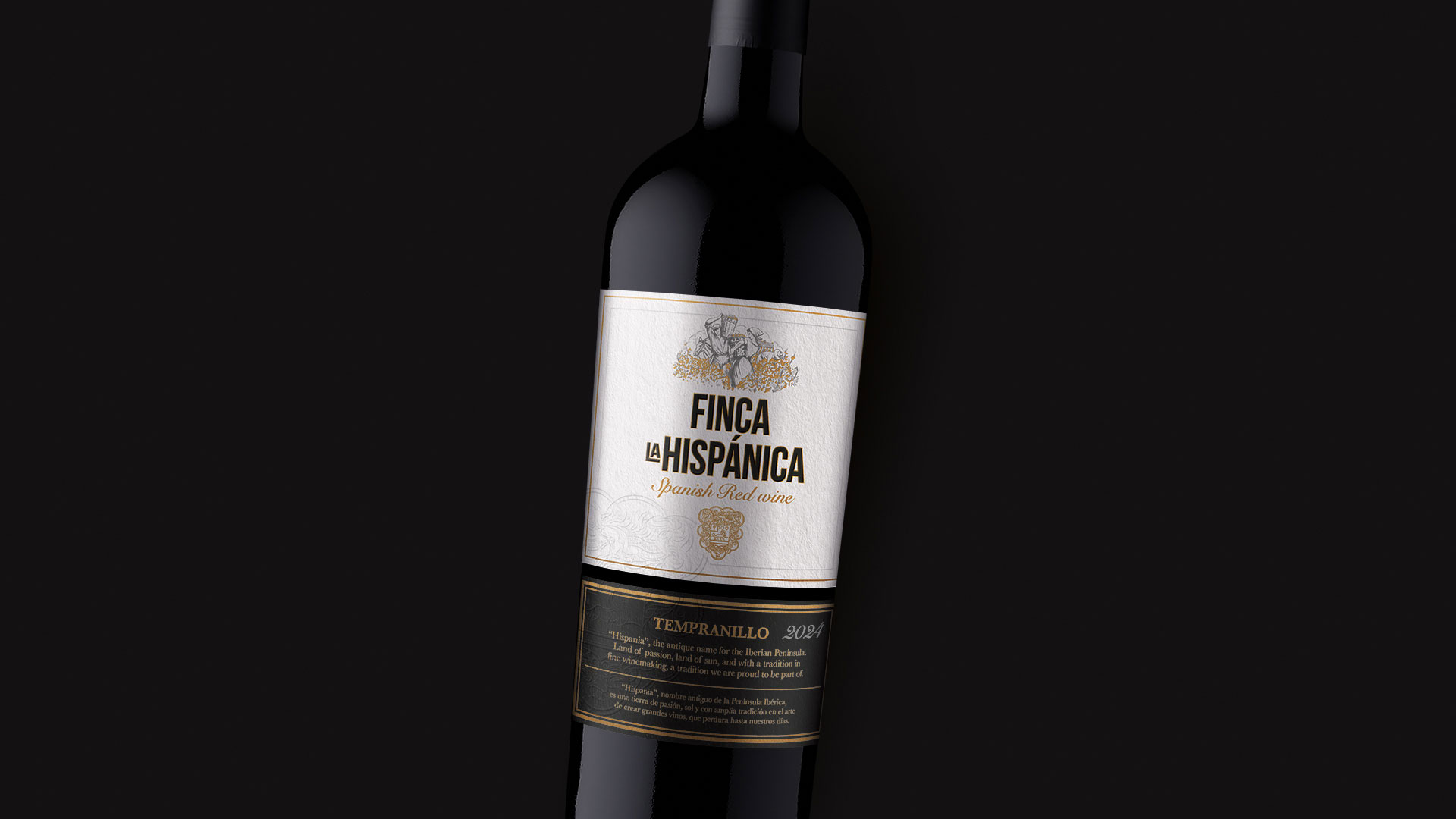 botella de vino tinto finca la hispánica con etiqueta premium en blanco y negro